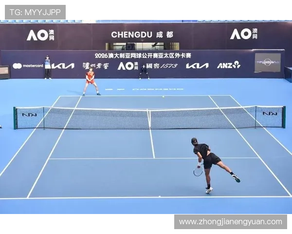 全国锦标赛回顾：成都网球队展现出色实力与团队精神